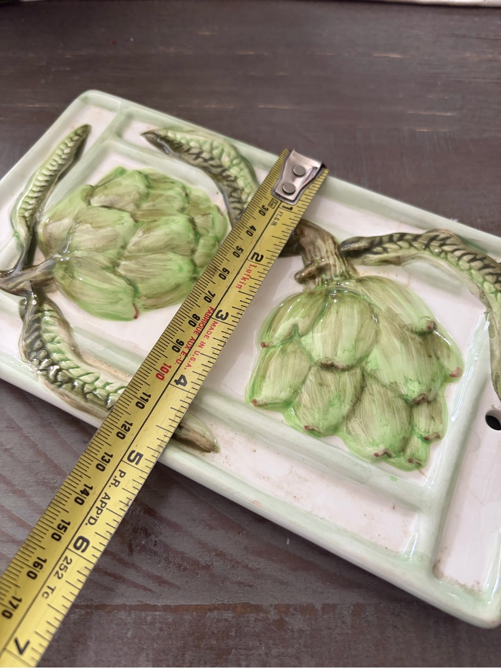 Vintage-Style Ceramic Artichoke Plaque in Green - Picture 3 of 4